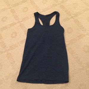 Lululemon tank
